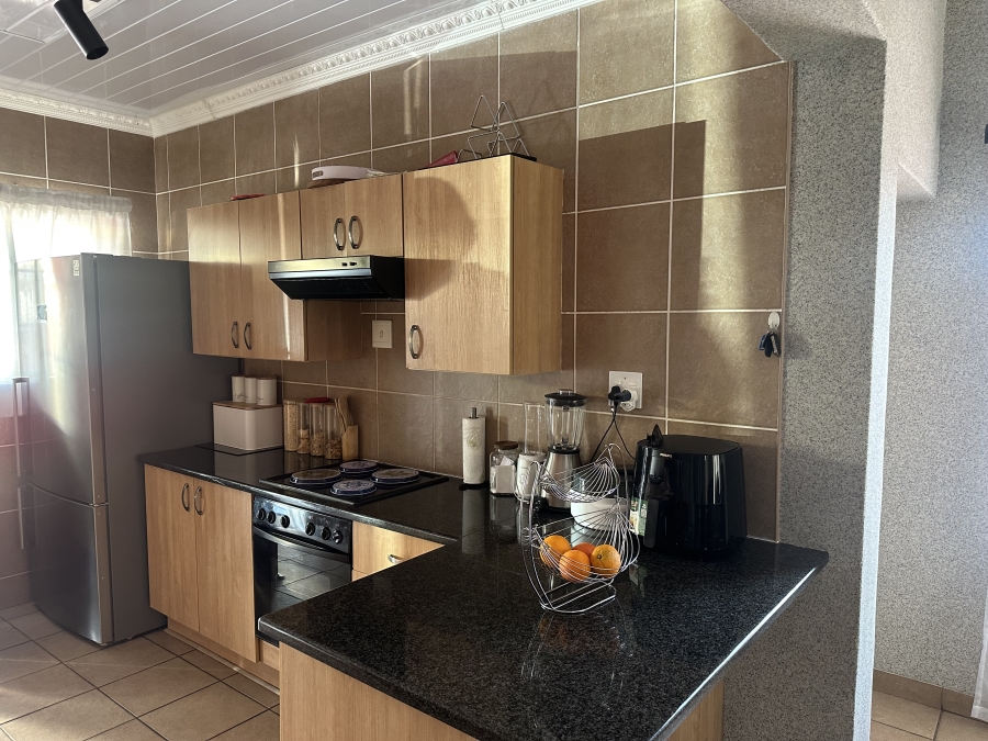 To Let 3 Bedroom Property for Rent in Protea Park North West